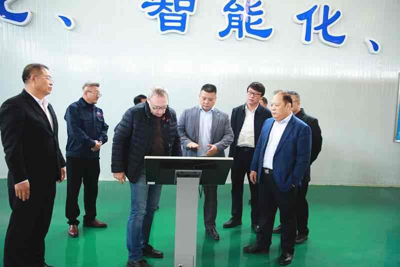 俄罗斯南联部边境经济增进会赴鑫丰团体考查